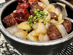 川椒雪花牛肉-香山湖渔家大院