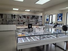 -潘多拉眼镜·蔡司依视路明月(潘家园店)