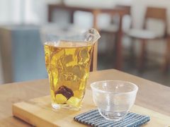 红茶梅酒-知亘茶食