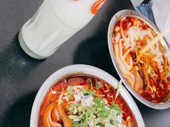 -薛记襄阳香辣牛肉面(平安路店)