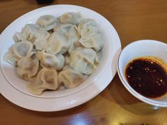 白菜猪肉饺子-鹤乡东北菜(崮山路店)