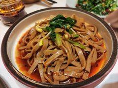 -小六汤包砂煲菜(文景路店)