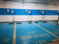 -阳光天地停车场(唐镇店)