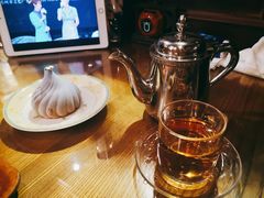 蜜桃茶-古董花园(思南路42弄小区店)