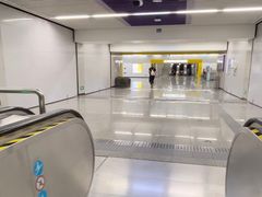 -红土地(地铁站)