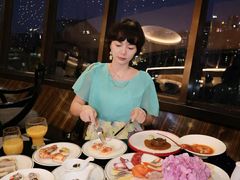 -广州花园酒店-凌璇阁360度高空海鲜自助餐CAROUSEL