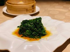 酒灼草头-成隆行·蟹王府(九江路店)
