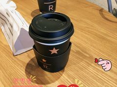 -星巴克臻选(上海合生汇1F店)