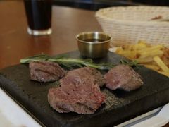 DIY火山岩石板安格斯牛腹裙扒-Entrecôte 法国牛扒馆(保利·时光里店)