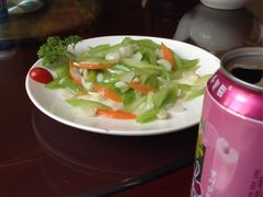 -金牌餐厅·天津菜·八珍豆腐·老爆三(瓷房子店)