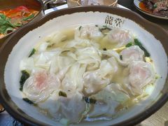 -龍堂蟹黄小笼包(万家丽店)