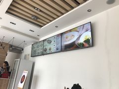 -海盗虾饭·剥好的小龙虾饭(SOHO尚都店)