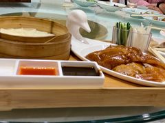 片皮鸭-江南村酒家