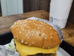 火烤双层牛肉特堡-The Habit Burger Grill 哈比特汉堡(世博店)