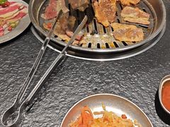 -炽城·烤肉名家(鸿达中央广场店)