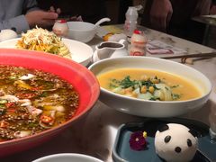 -初蓉丨遇见新川菜(亲贤街荣耀店)