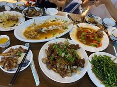 -晶渔坊·海鲜私房菜(东夷小镇店)