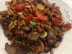 -新新湘菜馆(新中街二条店)