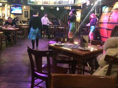 -皇冠自酿啤酒坊(中国红街5号楼店)