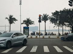 -珠海拱北口岸希尔顿欢朋酒店