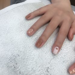 -SEE YOUNG皙有·美甲美睫·皮肤管理