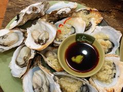 炭烧蒜蓉生蚝-贞姨美食·老字号海鲜大排档
