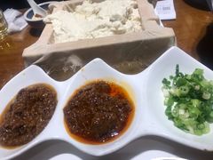-95号酱骨·一块豆腐(展春园西路店)