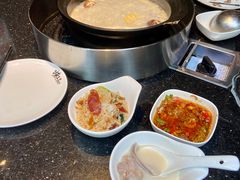 皇上皇腊味煲仔饭-捞王锅物料理(凯旋路店)