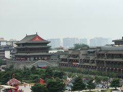 -秦唐一号西安菜馆(钟楼店)