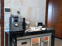 -中山利和希尔顿酒店
