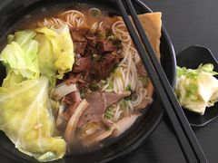 -花溪巷牛肉粉(泉城路店)