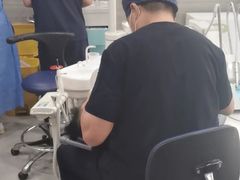 -上海仁爱医院口腔科 · 种植