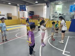 -逗你运动体能训练中心(冠城店)