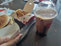 -麦当劳(北苑秋实路店)