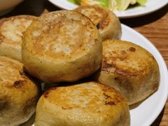-清真吴记门钉肉饼·喜多利