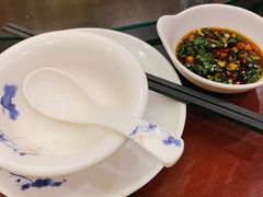 -老来福·非遗酸汤兔(凯旋路店)