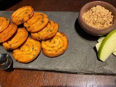 鸭肝酱伴葱油饼-杭州西子湖四季酒店·金沙厅