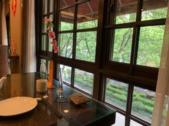 靠窗位-知味观(翡翠城店)