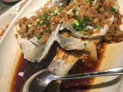 -百联临沂购物中心(临沂路店)