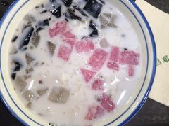 -文昌邓记清补凉(西沙路店)