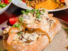 -mordew加州日记西餐&小酒馆(新天地店)