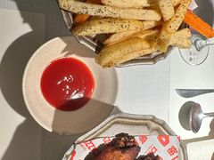 -春树下·树屋花房西餐厅(罍街AS1980店)