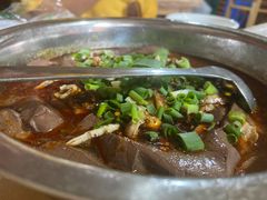 肥肠血旺-周血旺老店