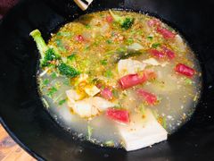 -万记麻辣烫国展总店