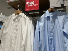 -优衣库(广州天河领展广场店)