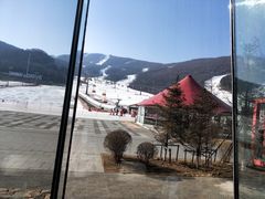 -中旅松花湖滑雪场