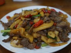酸笋炒牛肉-牛八宝桂林米粉(八里庄店)