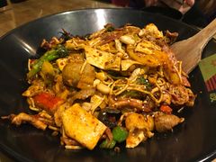 -拿渡麻辣香锅(银泰创意城店)