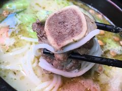 -大鼓米线(静安吴江DM店)