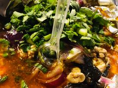锡纸烤脑花-何师烧烤Pro·30年老品牌·川菜·香辣蟹(太古里旗舰店)